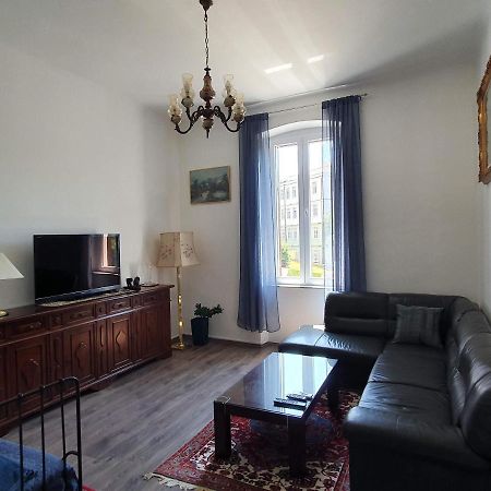 Apartment Tina Пула Екстер'єр фото