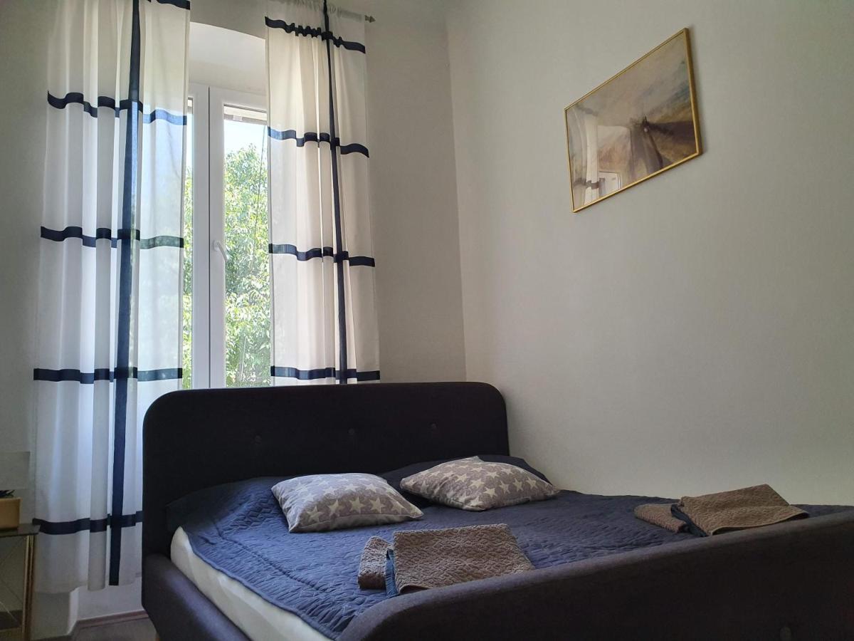 Apartment Tina Пула Екстер'єр фото