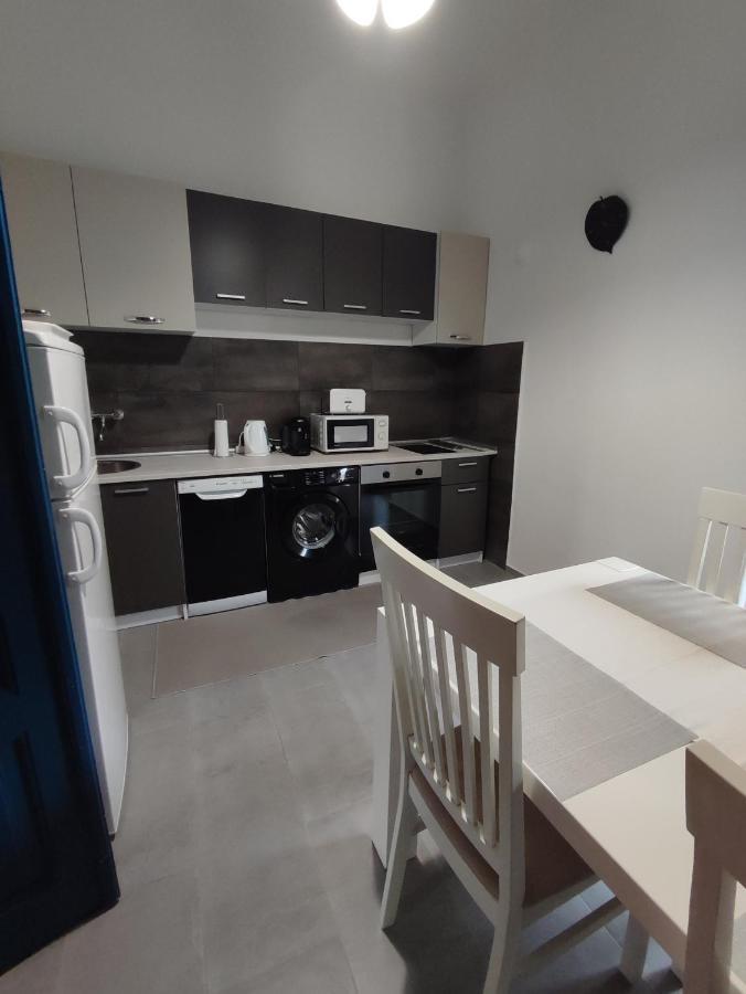 Apartment Tina Пула Екстер'єр фото